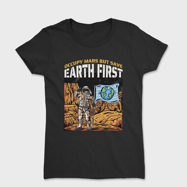 Astronaut in Mars, Women's T-Shirt